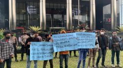 Aksi Jilid II, Demonstran Tuntut KPK, Memunculkan Tersangka Baru